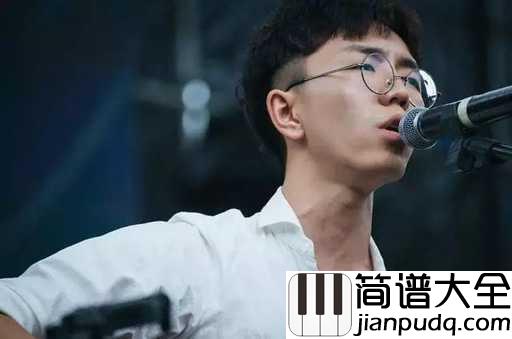 理想三旬尤克里里谱_陈宏宇_当人生洗尽铅华，才能对生活重新满怀期待