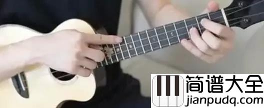 尤克里里:加入这些技巧,让指弹独奏更加丰富!!