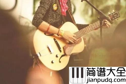 学习尤克里里_·_必需的10个小技巧