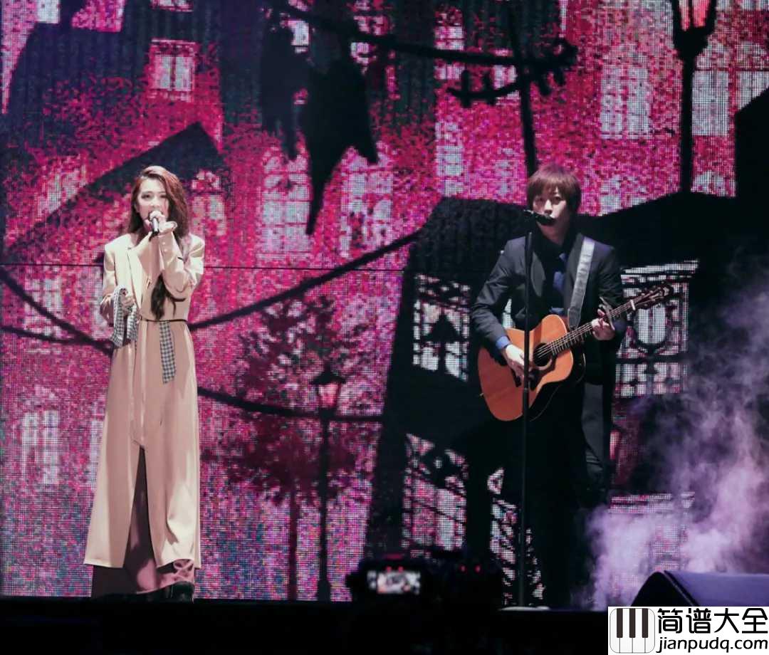 爱情的模样尤克里里谱_五月天/田馥甄完美合唱_白熊音乐出品