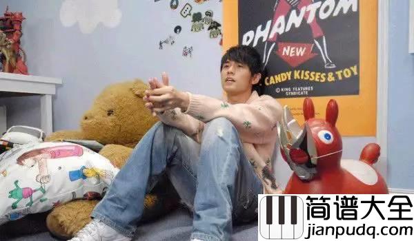 听妈妈的话尤克里里谱周杰伦_弹唱视频教学_白熊音乐