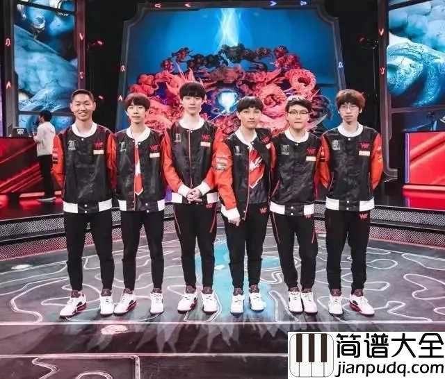 _Legends_Never_Die｜钢琴谱_英雄联盟全球总决赛主题曲_传奇永不熄，这世界在召唤你