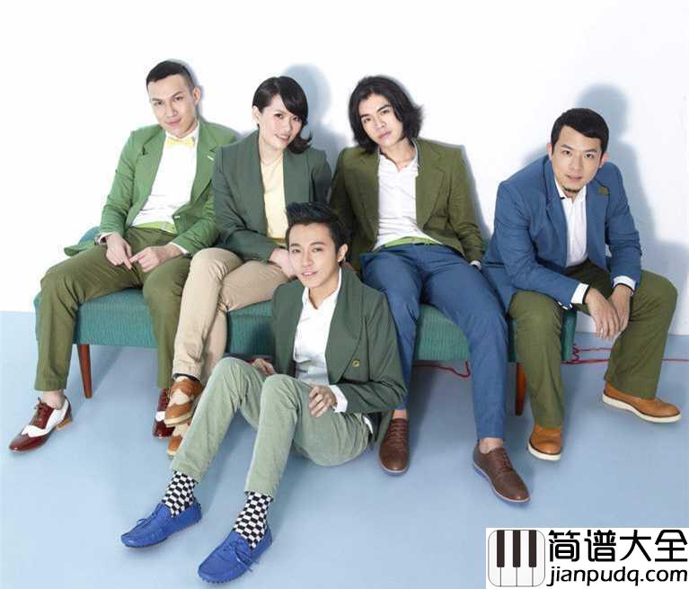 无与伦比的美丽钢琴谱_苏打绿_你形容我是这世界上无与伦比的美丽