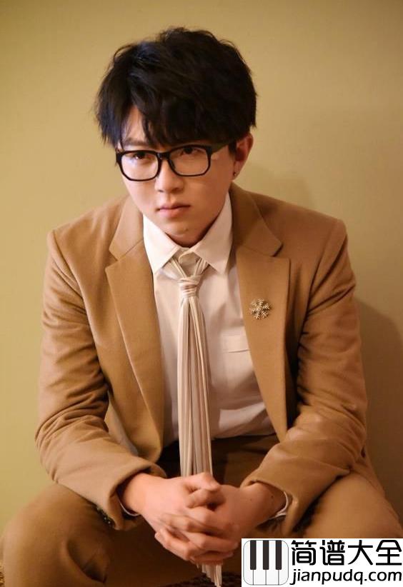 消愁钢琴谱_毛不易一杯敬故乡_一杯敬远方