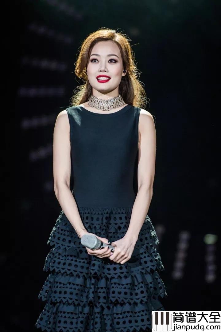 我的骄傲钢琴谱_容祖儿｜我觉得光荣_因有你拥戴