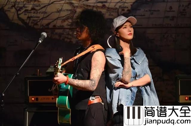 如果有来生钢琴谱_谭维维_许你一个未来，像首诗那般美