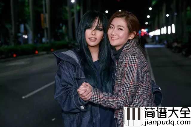 _连名带姓｜钢琴谱_周杰伦为张惠妹作的歌_给放不下的过去，那个连名带姓的自己