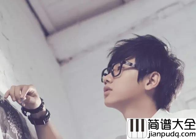 小星星钢琴谱_汪苏泷_一定会安抚你夏日里烦躁的内心