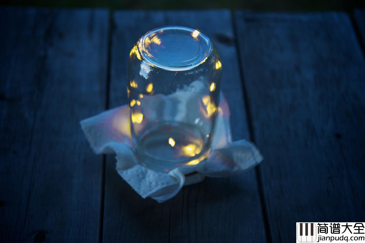 虫儿飞钢琴谱_儿歌_虫儿飞虫儿飞，你在思念谁