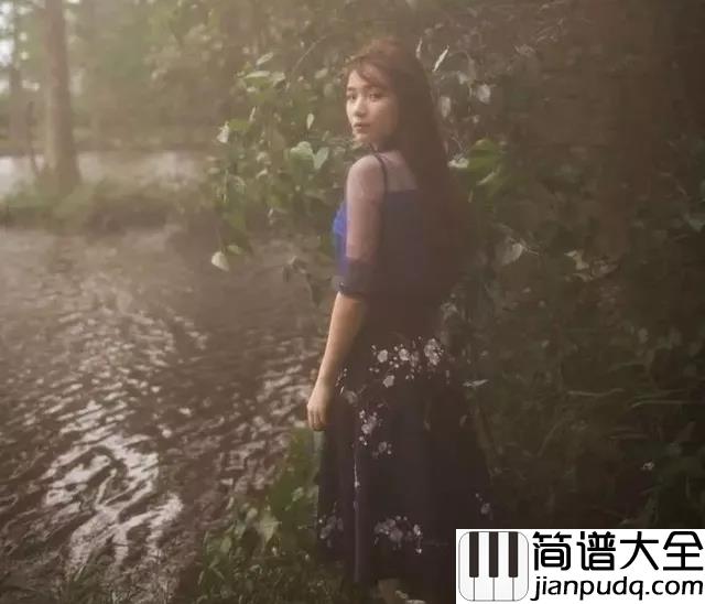 水边的阿狄丽娜钢琴谱_故事从希腊神话中美丽少女的雕像说起