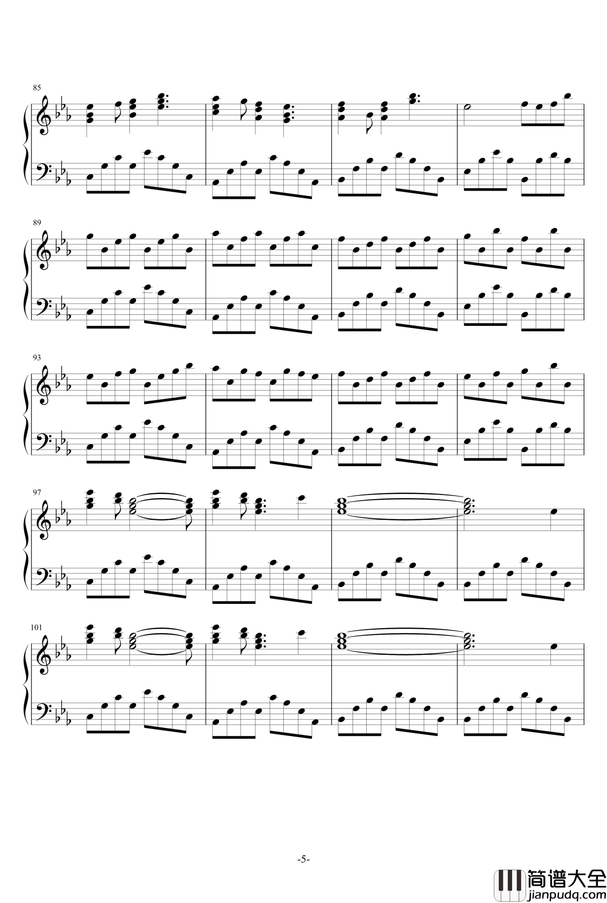 在路上钢琴谱_黑白灰丶