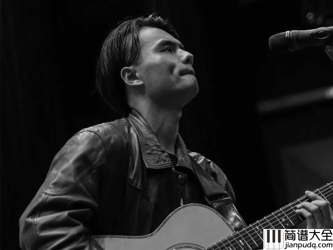 八月长吉他谱_蒋璠_秋雨多，最是八月长岁月不慌，为你做嫁衣裳