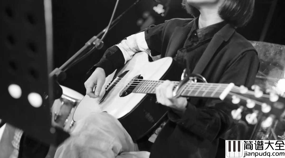 吾妻吉他谱_李雨_在我心里你依然是那少年模样