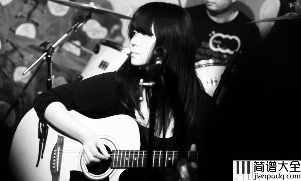 嫁衣吉他谱_幸福大街_丧文化的鼻祖，死亡民谣