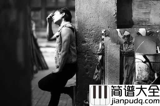 不由自主吉他谱_赵雷_坦诚面对你们的不由自主吧