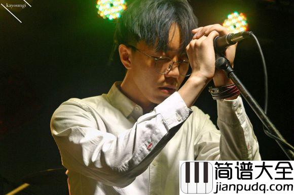 一如年少模样吉他谱_陈鸿宇_厉兵秣马，愿你归来仍是风马少年