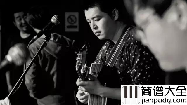 傲寒吉他谱_马頔_傲寒我们结婚我们结婚，让没发生过的梦都做完