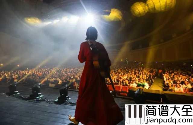 一棵会开花的树吉他谱_谢春花_因为在我眼中只能看见你