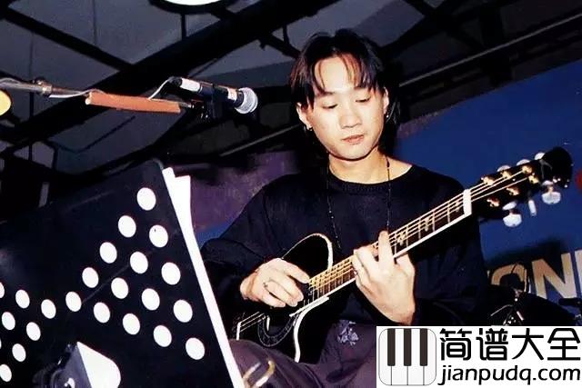 光辉岁月吉他谱_Beyond_一生经过彷徨的挣扎