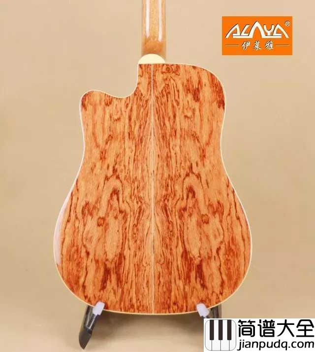 同样是吉他,为甚么价格差距这么大?