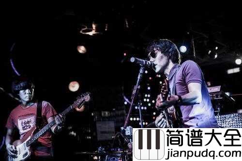 夜空中最亮的星简谱_逃跑计划_最充满正能量的一首歌