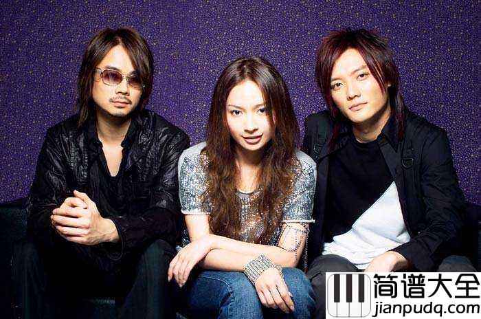 我们的爱简谱_飞儿乐团_从此以后我都不敢抬头看仿佛我的天空失去了颜色