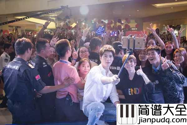 人间沙简谱_陈学冬_风吹沙吹败你的无暇___雪融化化成你梦中白马