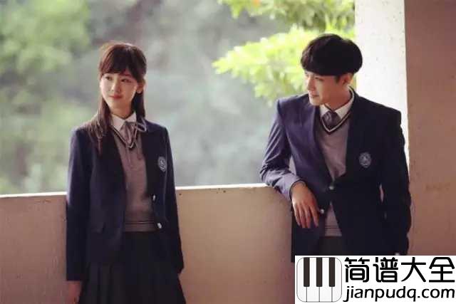 祈愿简谱_张艺兴青春这答卷的答案_是有你陪伴