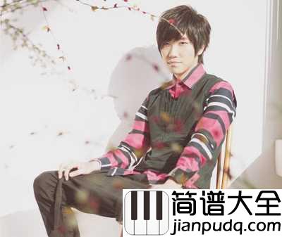 玫瑰花的葬礼简谱_许嵩真的好美丽，那天的烟花雨