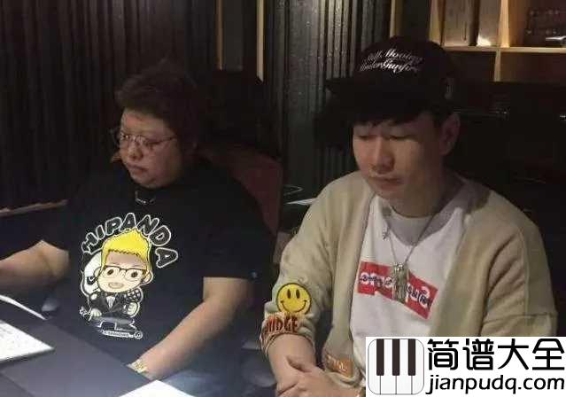 飞云之下简谱_韩红/林俊杰_这是一首最好听的信