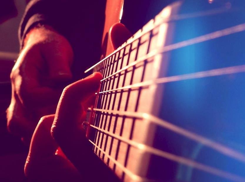 电吉他365日练习《拨片上下弹奏的基本动作》第2周_电吉他乐谱