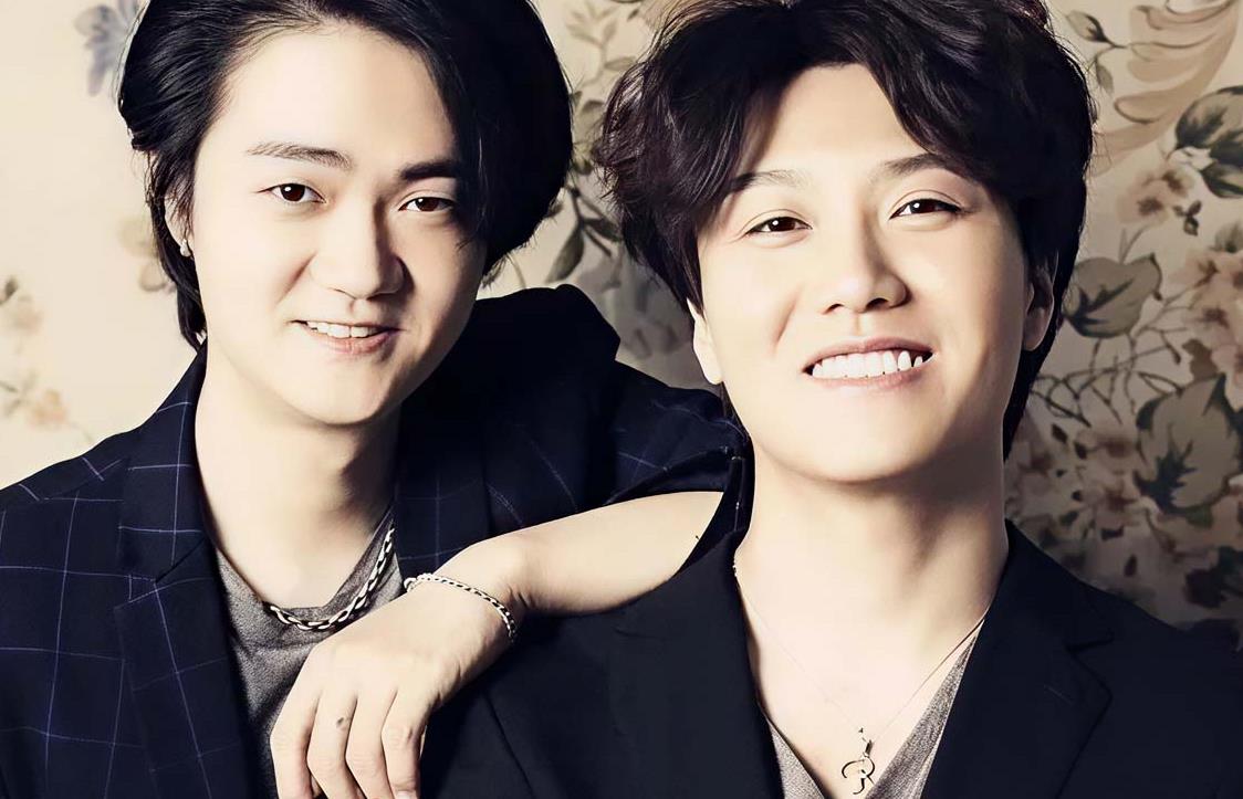 沙漠骆驼尤克里里谱_展展_罗罗_蹉跎着岁月又蹉跎了自我_吉他谱_钢琴谱_简谱