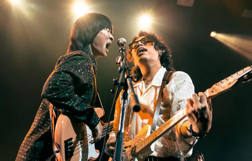 你知道天空有多蓝吉他谱_椅子乐团_G调弹唱谱_图片六线谱