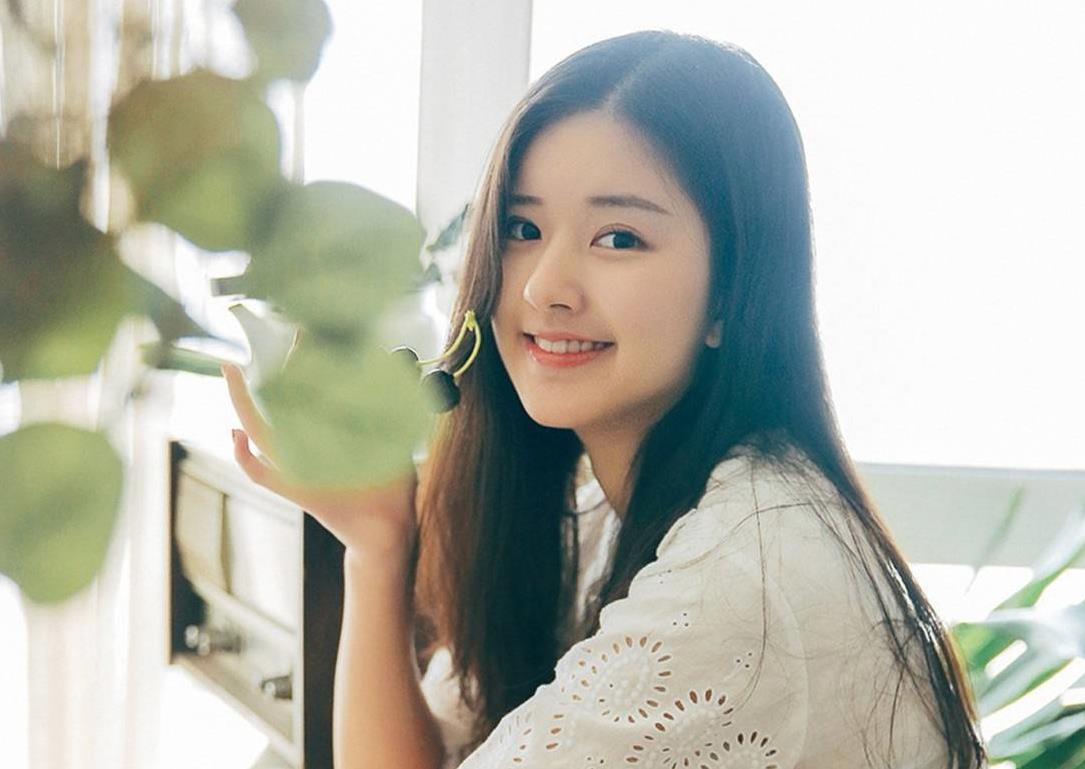好像掉进爱情海里吉他谱_赵露思_G调原版弹唱谱_高清六线谱