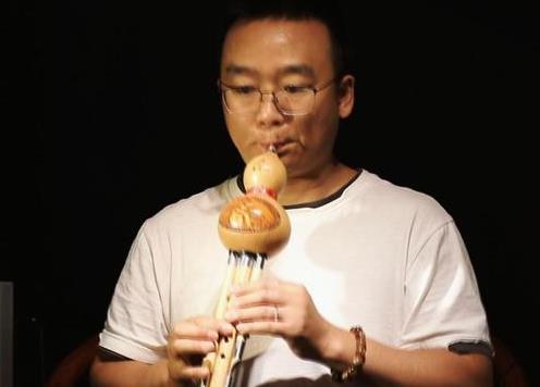 有一个美丽的地方(葫芦丝)