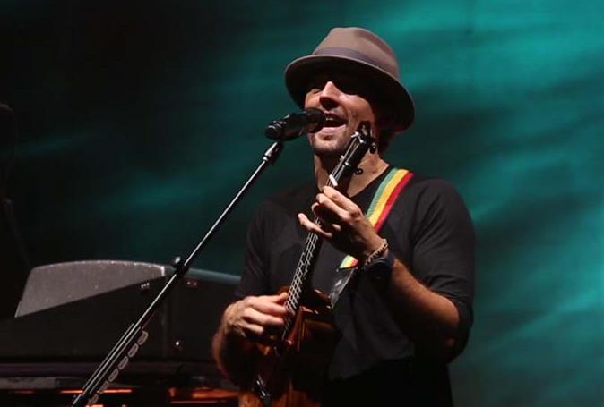 《I'm Yours》-Jason Mraz美国民谣歌手杰森·玛耶兹创作并演唱