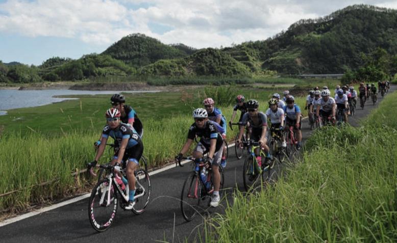 走进新时代(二胡 扬琴伴奏)